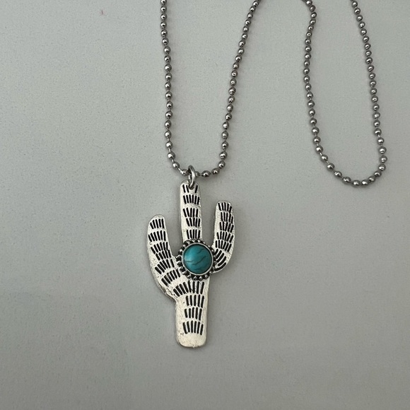 Cute Turquoise Women's Necklace - Picture 5 of 13